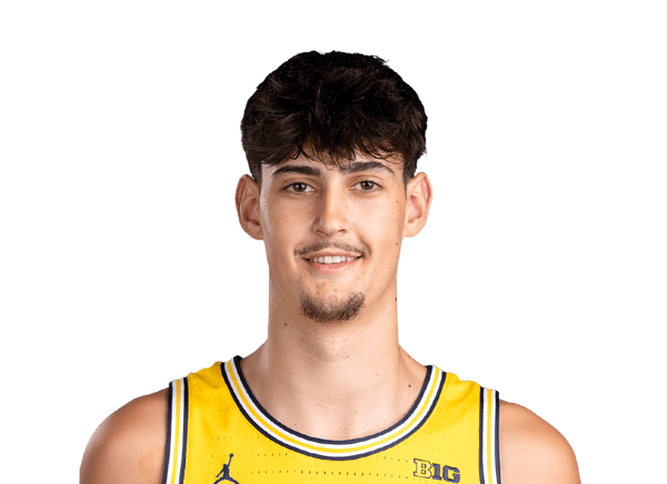 Aday Mara headshot